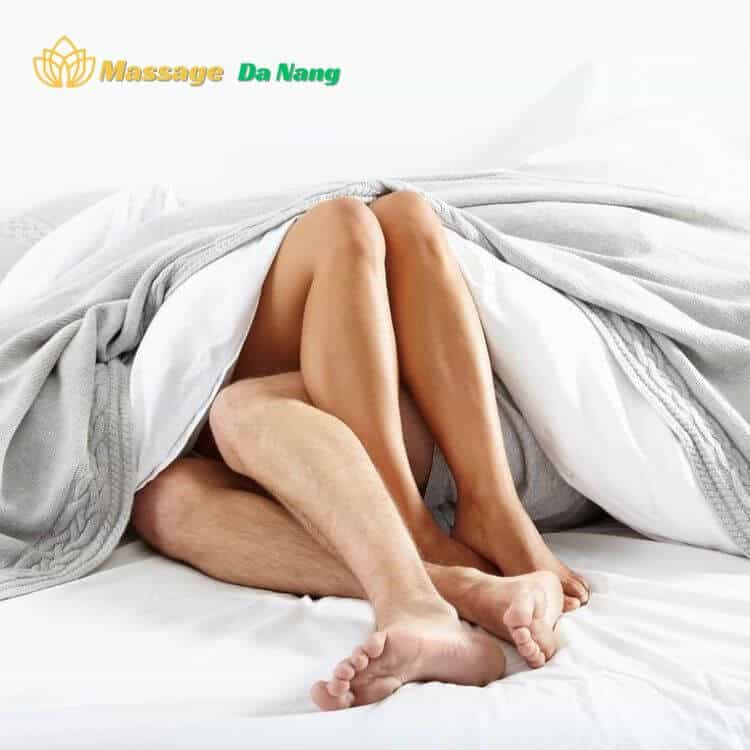 Kỹ thuật massage Lingam giúp cải thiện chất lượng cuộc sống tình dục cho nam giới.